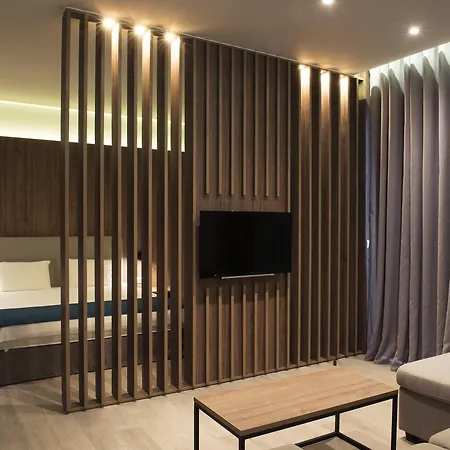 Otel Mistral